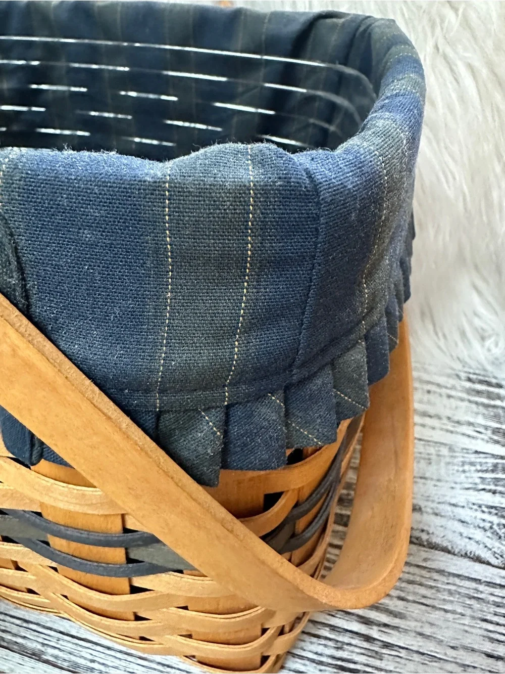 Longaberger Harbor Basket 1998 Collectors Edition w/ Wooden Lid - Original Box